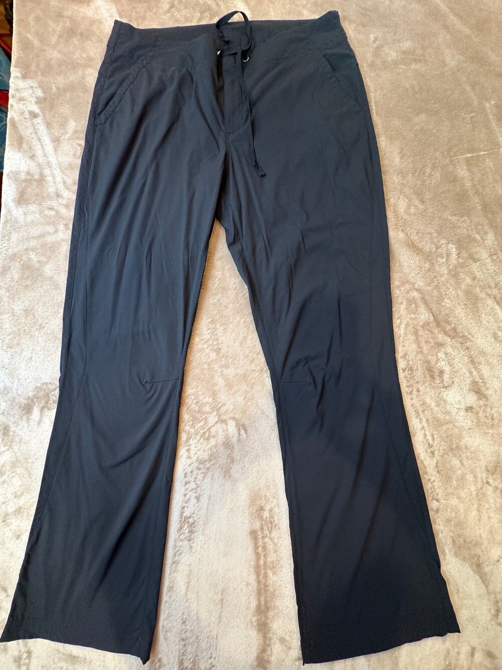 Columbia Women’s Size 14 Regular Black Lightweight Outdoor Pants
